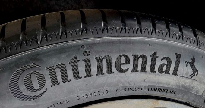 Prečo je dôležité overiť hmotnostný a rýchlostný index pneumatík