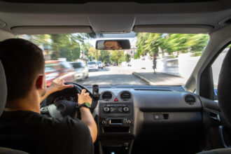 Diagnostika zaneseného DPF filtra vo výfukovom systéme dieselového automobilu.