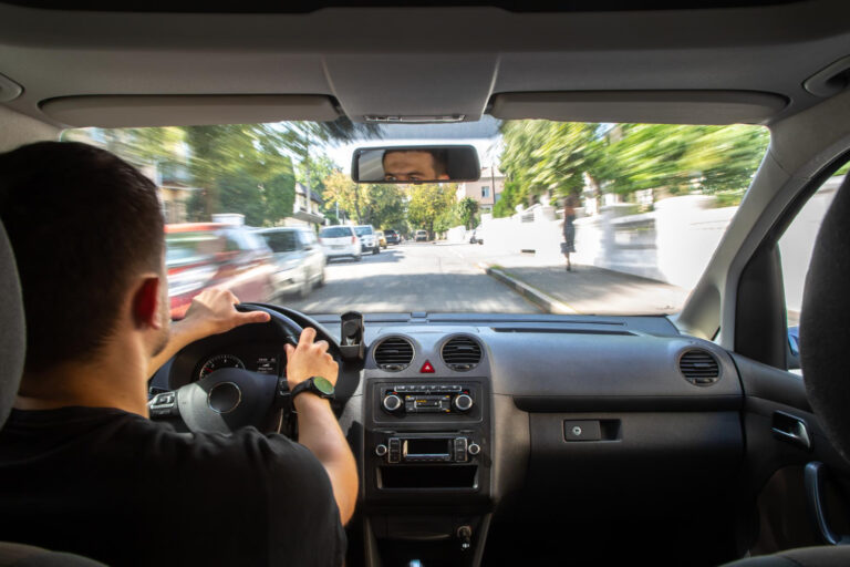 Diagnostika zaneseného DPF filtra vo výfukovom systéme dieselového automobilu.